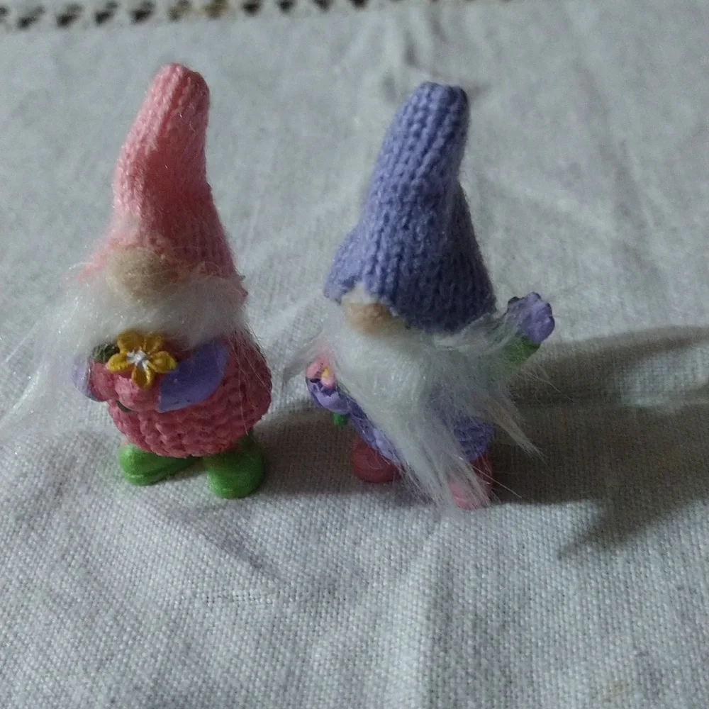 Spring Gnomes decor - Picture 2 of 2